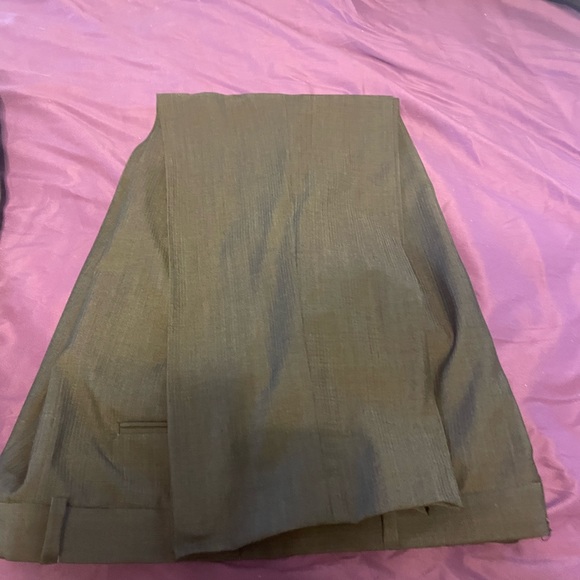 Wool Calvin Klein suit. New with tags.Never worn. - Picture 4 of 5